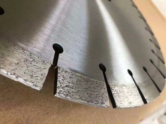 350mm Diameter 40mm Segment Shape Granite Cutting Blade for Accurate Block Splitting