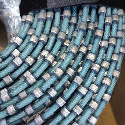 Cutting 8.3mm Bead Plastic Diamond Wire Saw for Granite Block Squaring and Profiling