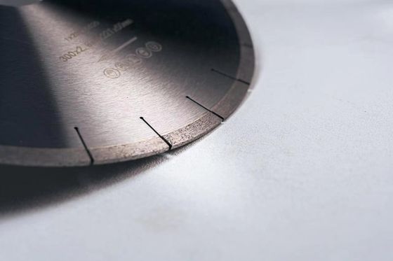 350mm 14'' U-slot Porcelain Diamond Saw Blade for Diamond Cutting Sharpness Advantage