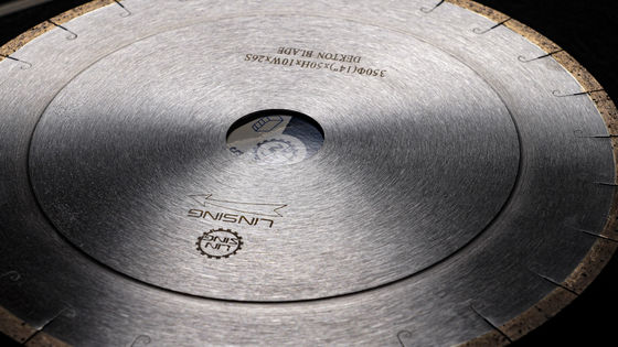 Grade A-Grade J-slot Diamond Saw Blade For Dekton Cutting 350mm Stone Cutting Tools
