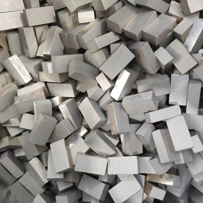 Marble Cutting Medium Hard Diamond Layer Segment Cutter 1200mm Single Disc 24*8*13mm