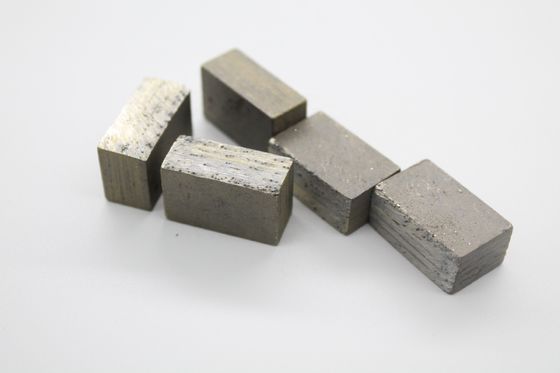 Flat Shape Segment Diamond for Granite Andesite Lava Cutting Tool 1800mm Blade Tip