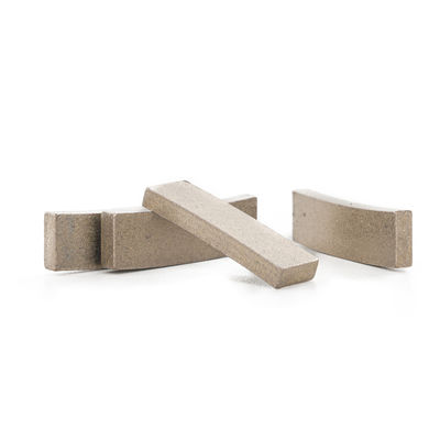 Wet Cutting Diamond and Metal Powder Segments for High Lifespan Edge Tile Cutting Tools