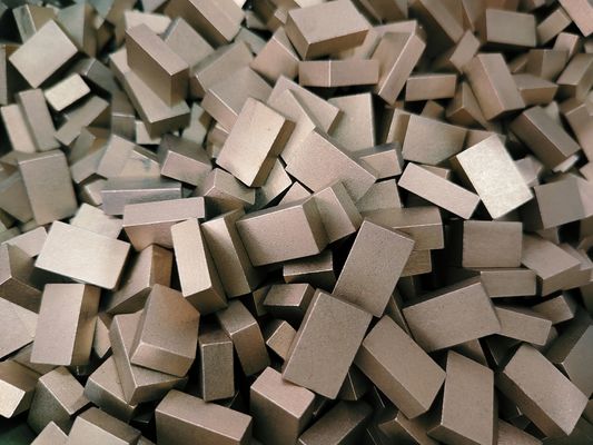 ISO9001 Certified 300mm-3500mm Diamond Tools Segment for Marble Granite Sandstone OBM