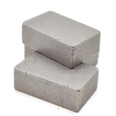 24*8.5*15mm Diamond Saw Blade Tips for Andesite Cutting TUV Certified and Flat Shape