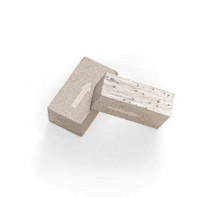 Straight 24x8x13mm Diamond Segments for Customized Multi Purpose Marble and Granite Cutting