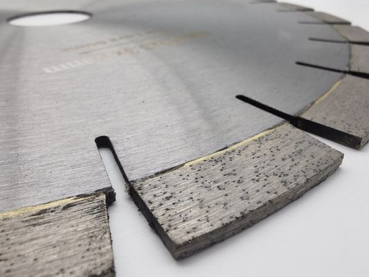 Good Wear Resistance 350mm U Diamond Saw Blade for Cutting Granite Cold PRESS Process Type