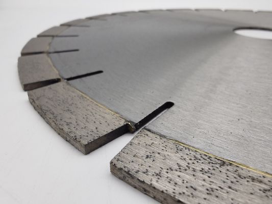 Good Wear Resistance 350mm U Diamond Saw Blade for Cutting Granite Cold PRESS Process Type